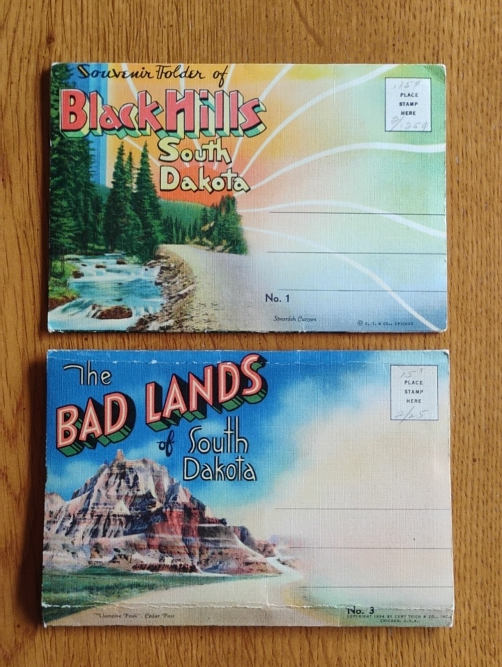 Souvenir Folders of Black Hills and The Bad Lands of South Dakota Vtg Ephemera
